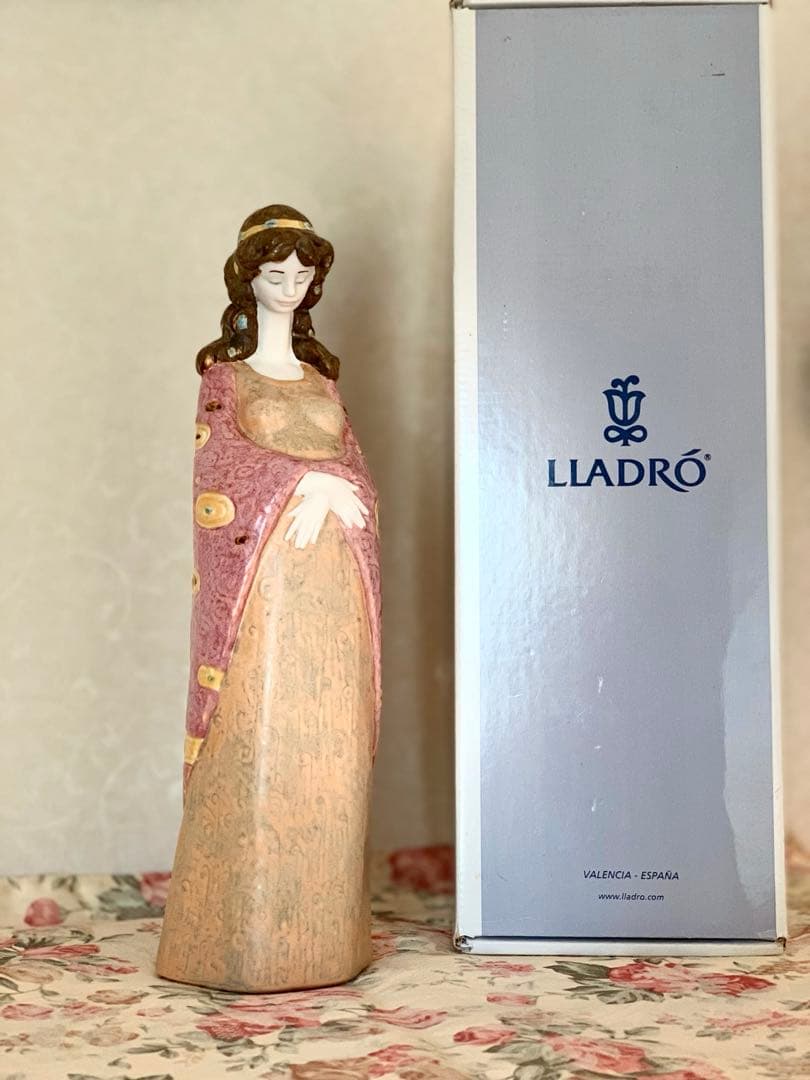 《最終値下げ》リヤドロ【EXPECTING MOTHER】貴重・美品25日迄出品