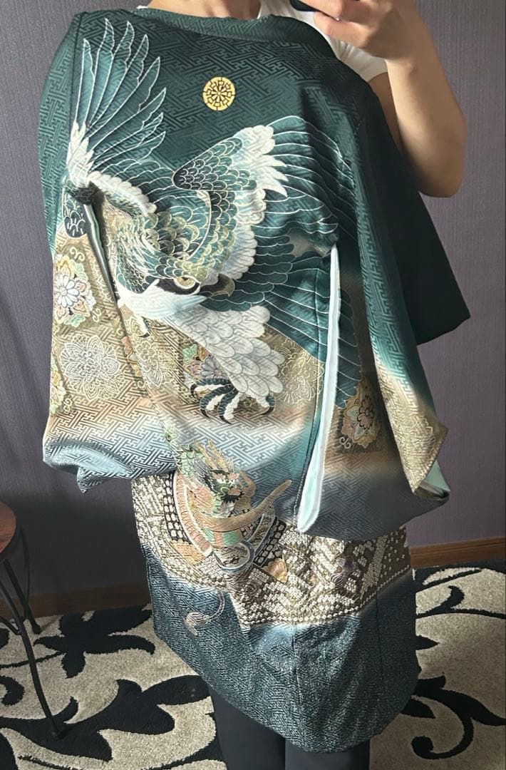 高級お宮参り着 男の子　日本製「鷹と龍」模様　産着 初着　絹
