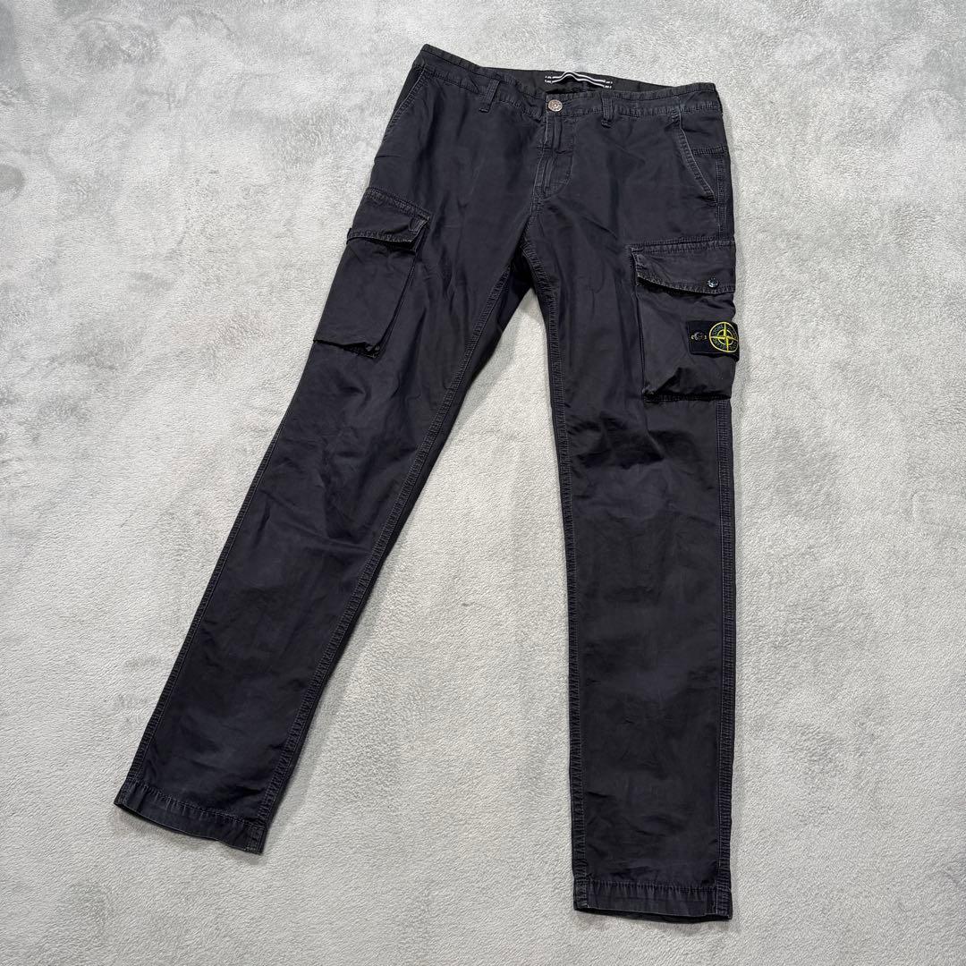 ストーンアイランド　カーゴパンツ　32サイズ　7415318WA ブラック