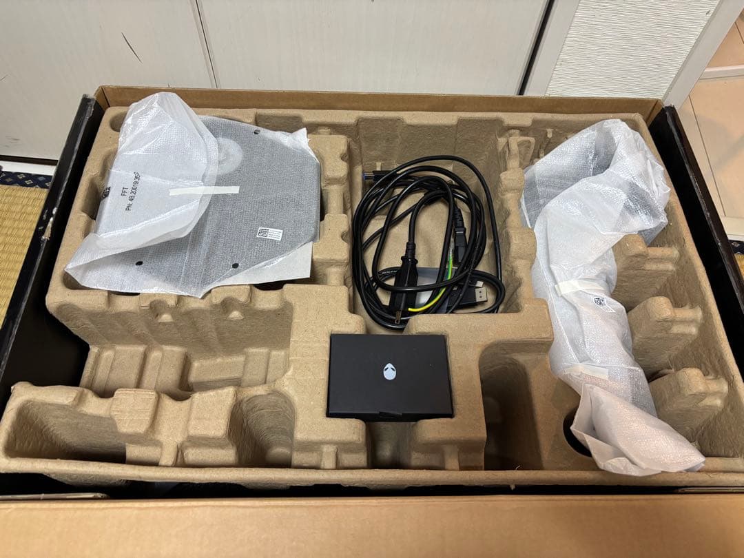 DELL Alienware AW2524HF 500Hz ゲーミングモニター