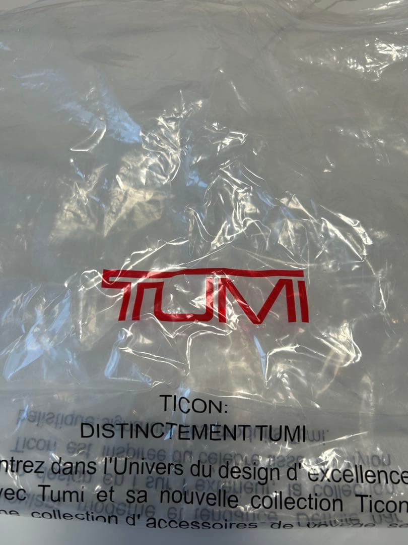 お値引き中　美品　TUMI セリーナ ゴールドジッパー　タグあり