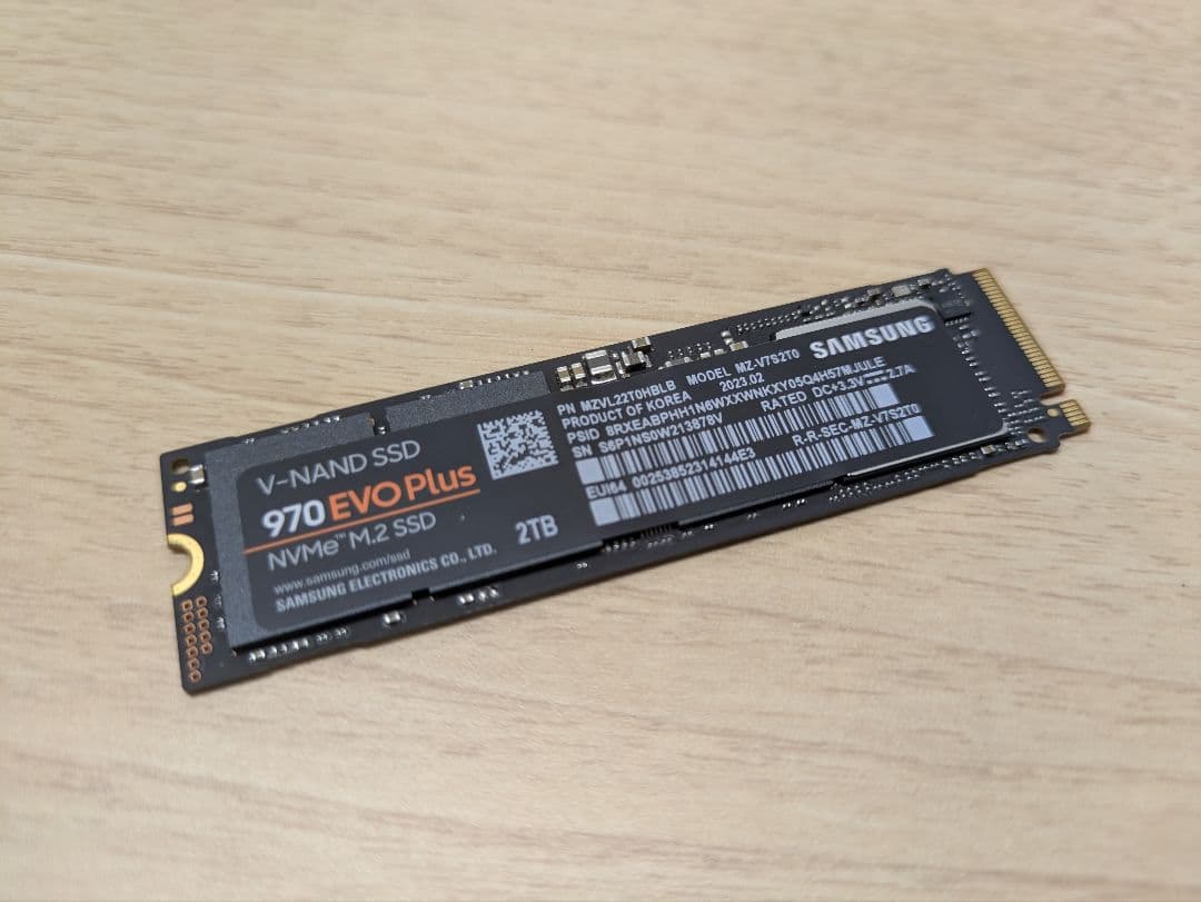 内蔵型SSD Samsung 970 Evo Plus 2TB NVMe M.2 SSD