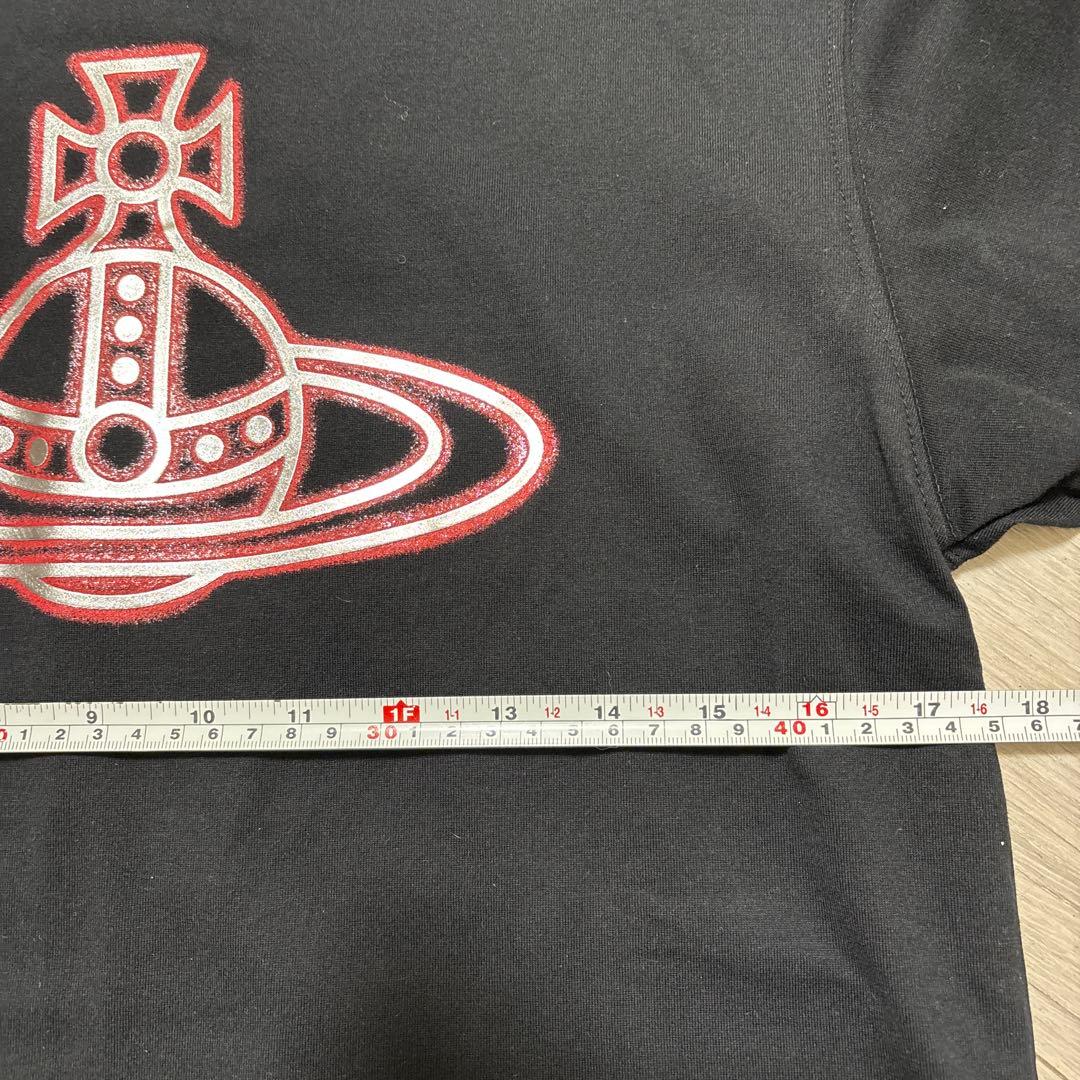 お値下げ‼️新作❣️新品❣️黒 長袖Tシャツ 赤グラフィックプリント