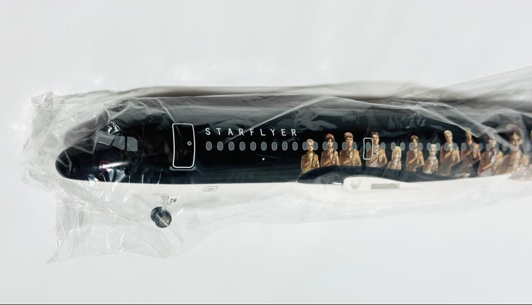 クロスウィング 1/100 A320 進撃の巨人 コラボ　未組立品