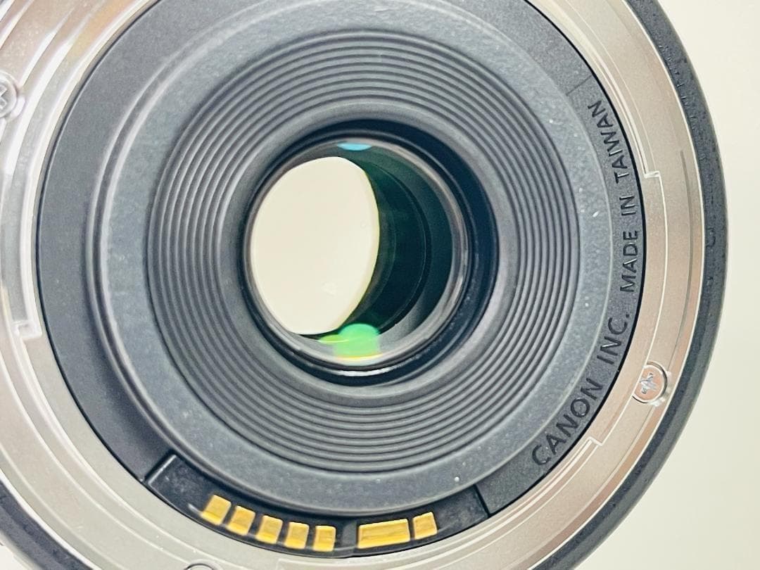 Canon キヤノン EF-S 18-135mm F3.5-5.6 IS STM