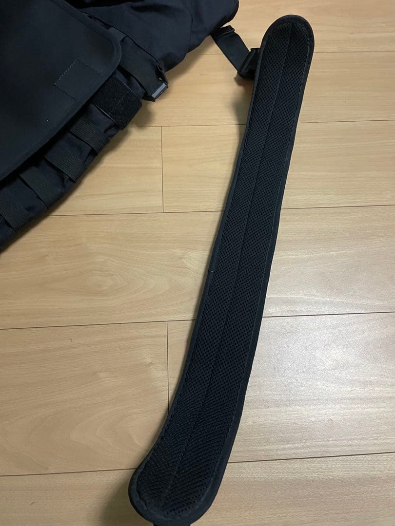 RESISTANT BAGS ULTIMATE メッセンジャーバッグ