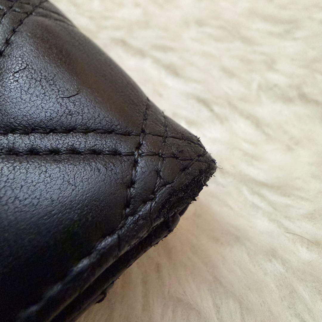 シャネル　マトラッセ　カードケース　名刺入れ　黒　ブラック　ミニ財布　20番台