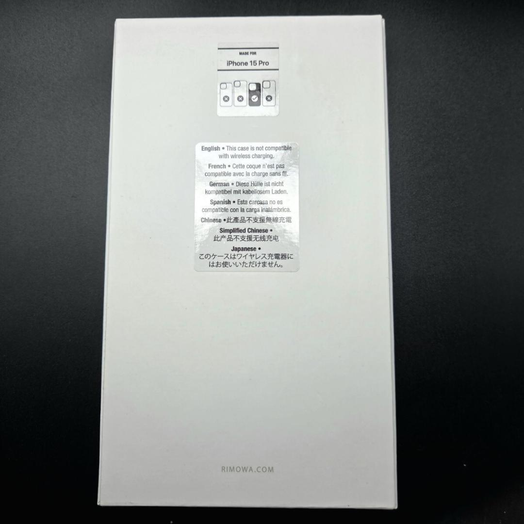 希少 リモワ iPhone 15pro スマホケース ブラック ハードケース