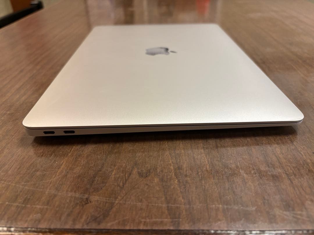 MacBook Air M1 2020年モデル 13インチ