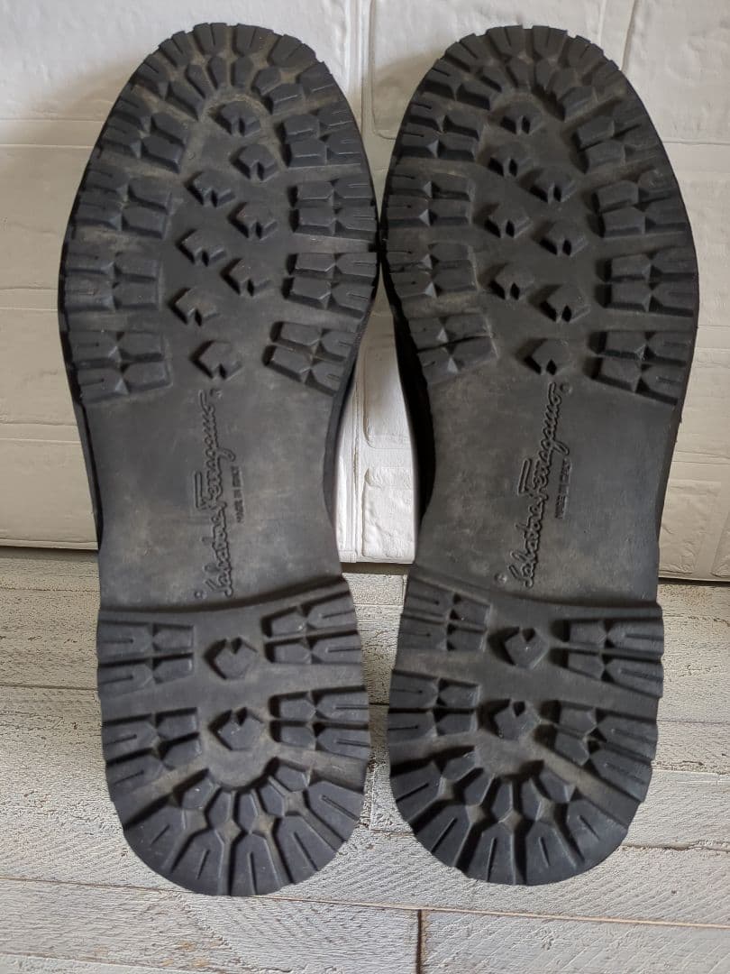 未使用級★フェラガモ　FERRAGAMO ローファー　ガンチーニ　本革 27EE