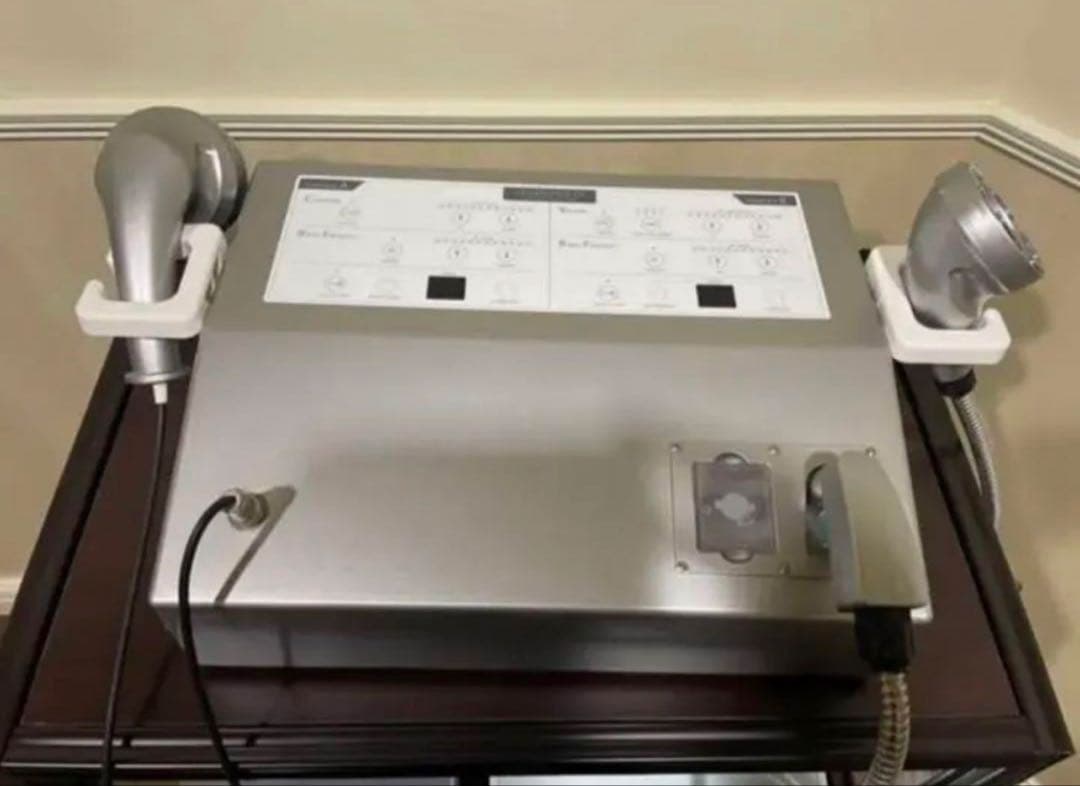 国産美容メーカー現行モデル　・キャビ、ラジオ波、吸引複合機