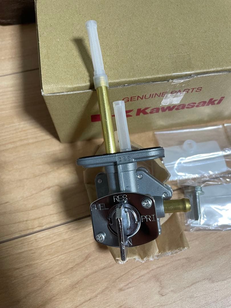 カワサキ純正新品 ゼファー400 / χ ガソリンコック ワッシャーネジセット