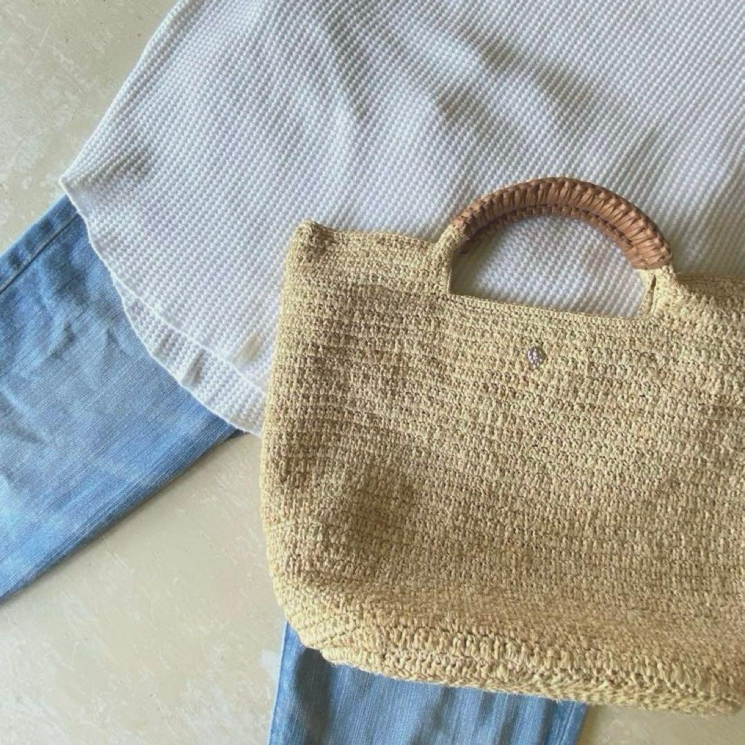 ヘレンカミンスキー　バッグ　カゴバッグ　ラフィア　ナチュラルカラー