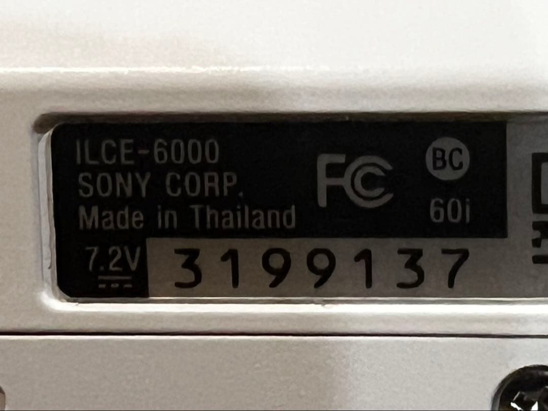 SONY α6000 ホワイト ILCE-6000 ダブルレンズセット