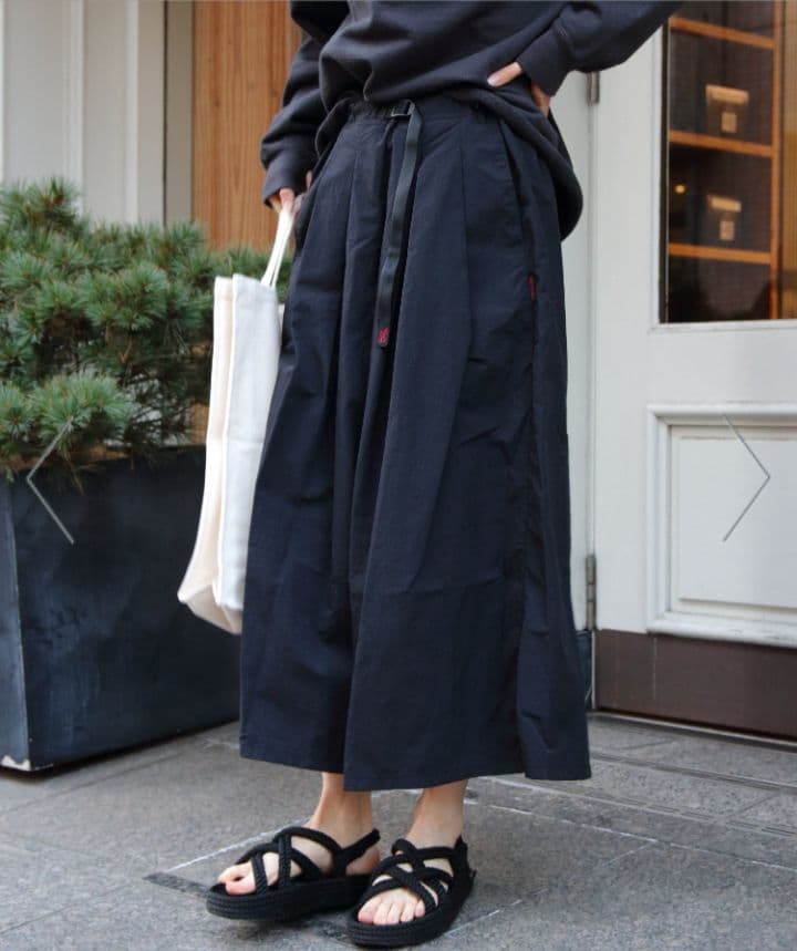 【美品】GRAMICCI NYLON FLARE PANTS ブラック M