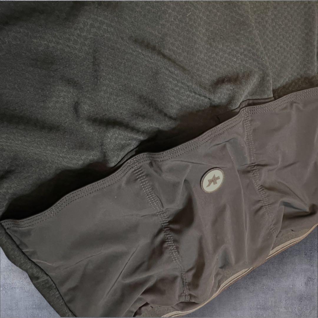 ASSOS サイクリングウェア　黒　sサイズ 半袖 ジャージ 後ろポケット