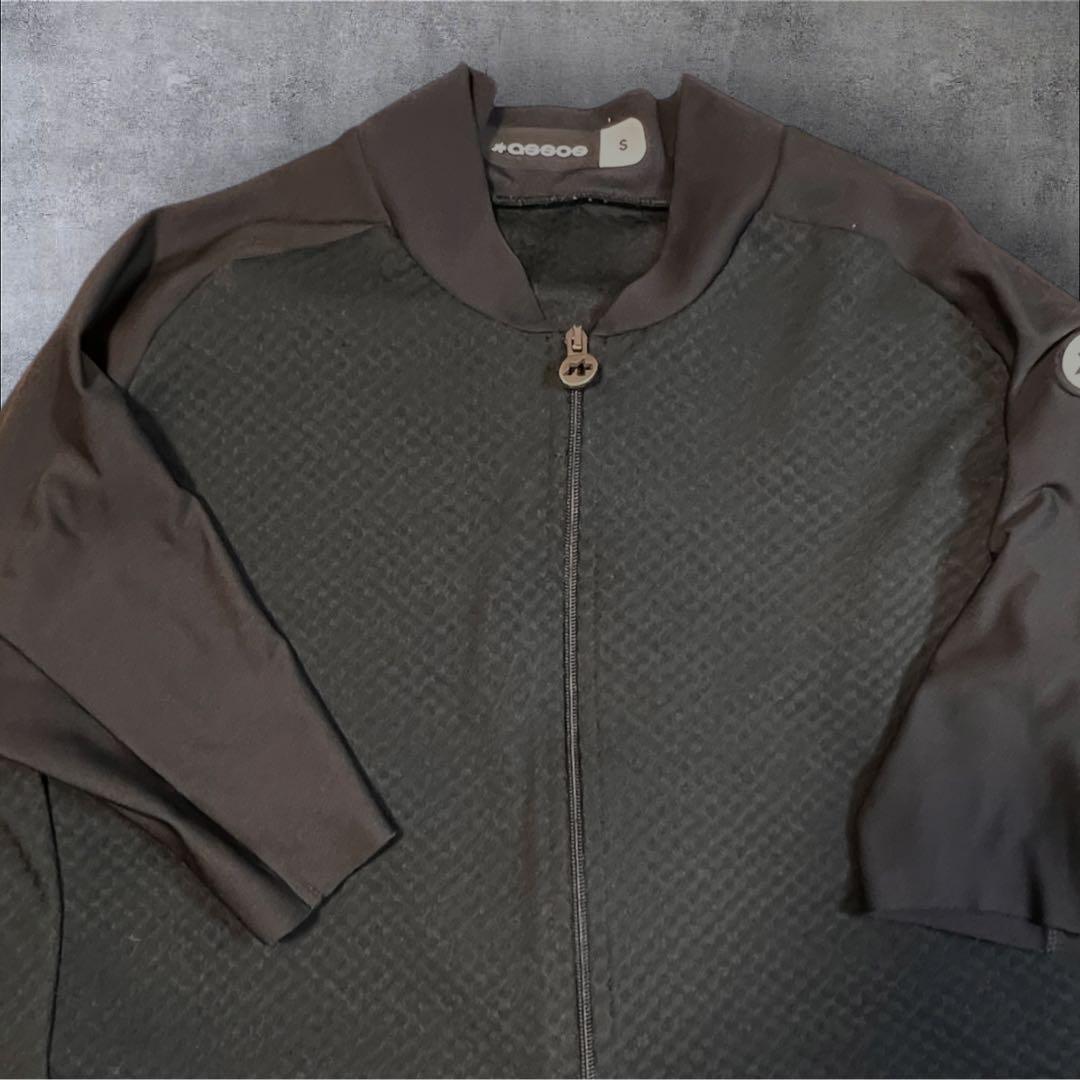 ASSOS サイクリングウェア　黒　sサイズ 半袖 ジャージ 後ろポケット