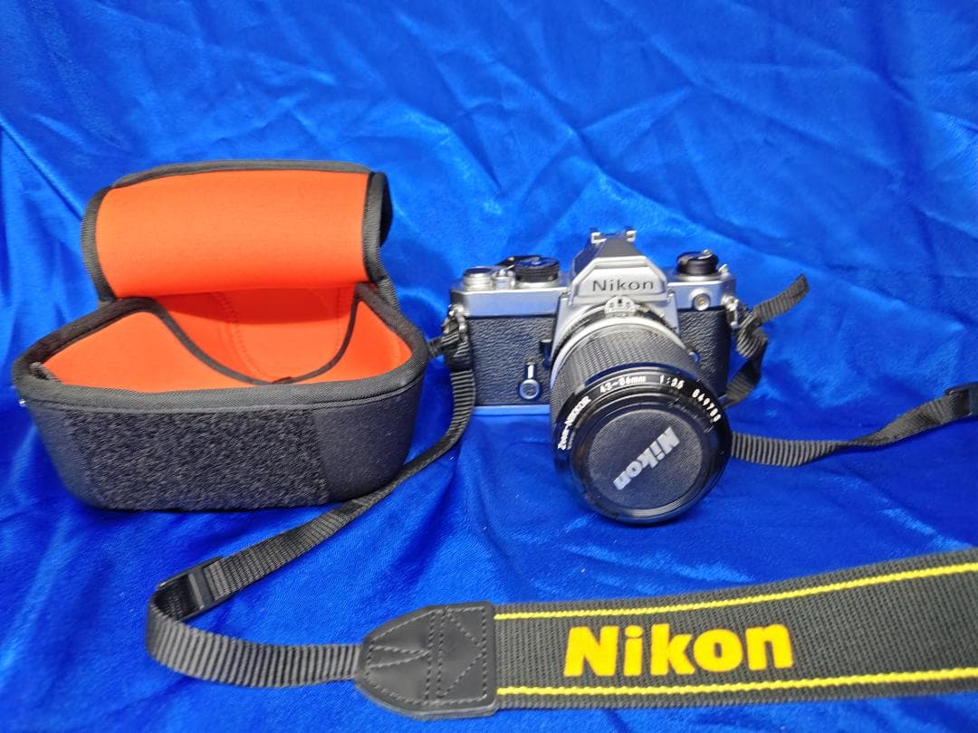 【美品】 Nikon FM ＋レンズ＋ストラップ新品ケース