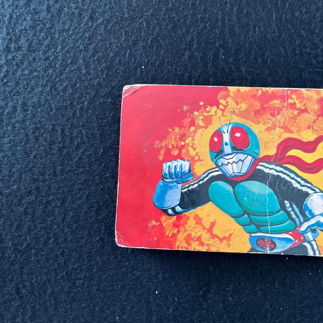 カルビー旧仮面ライダーカード200番台101枚とカードアルバム1冊のセット