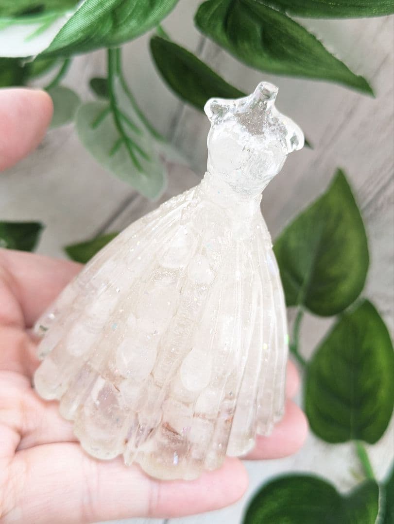 【やま】ローズクォーツの天使ちゃん形オルゴナイト☆他９点