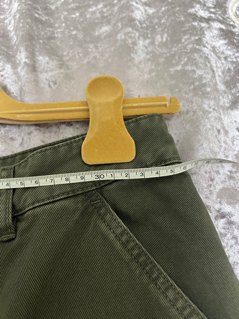 新品タグ付き MIUMIUカーゴパンツ 36値下げ不可