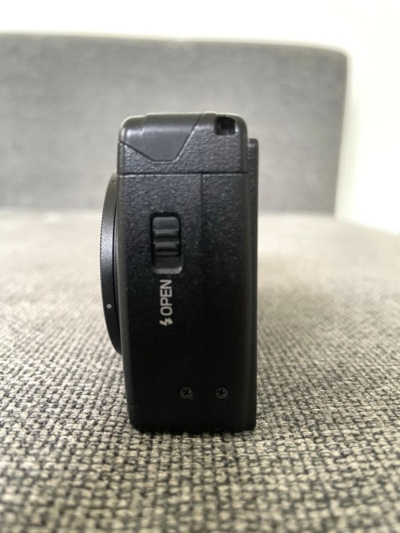 【美品】RICOH GR DIGITAL Ⅲ デジカメ ショット数2526