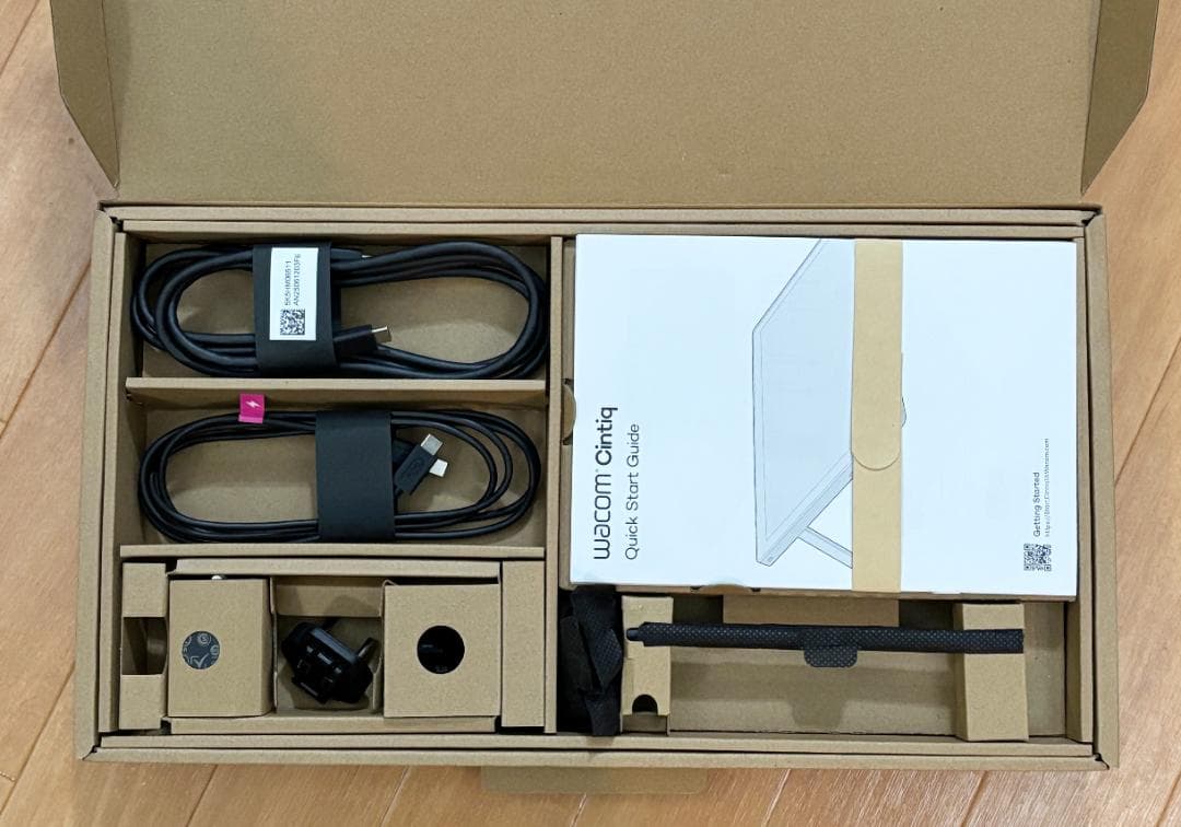 Wacom Cintiq 16 [DTK168K4C] 2025年モデル