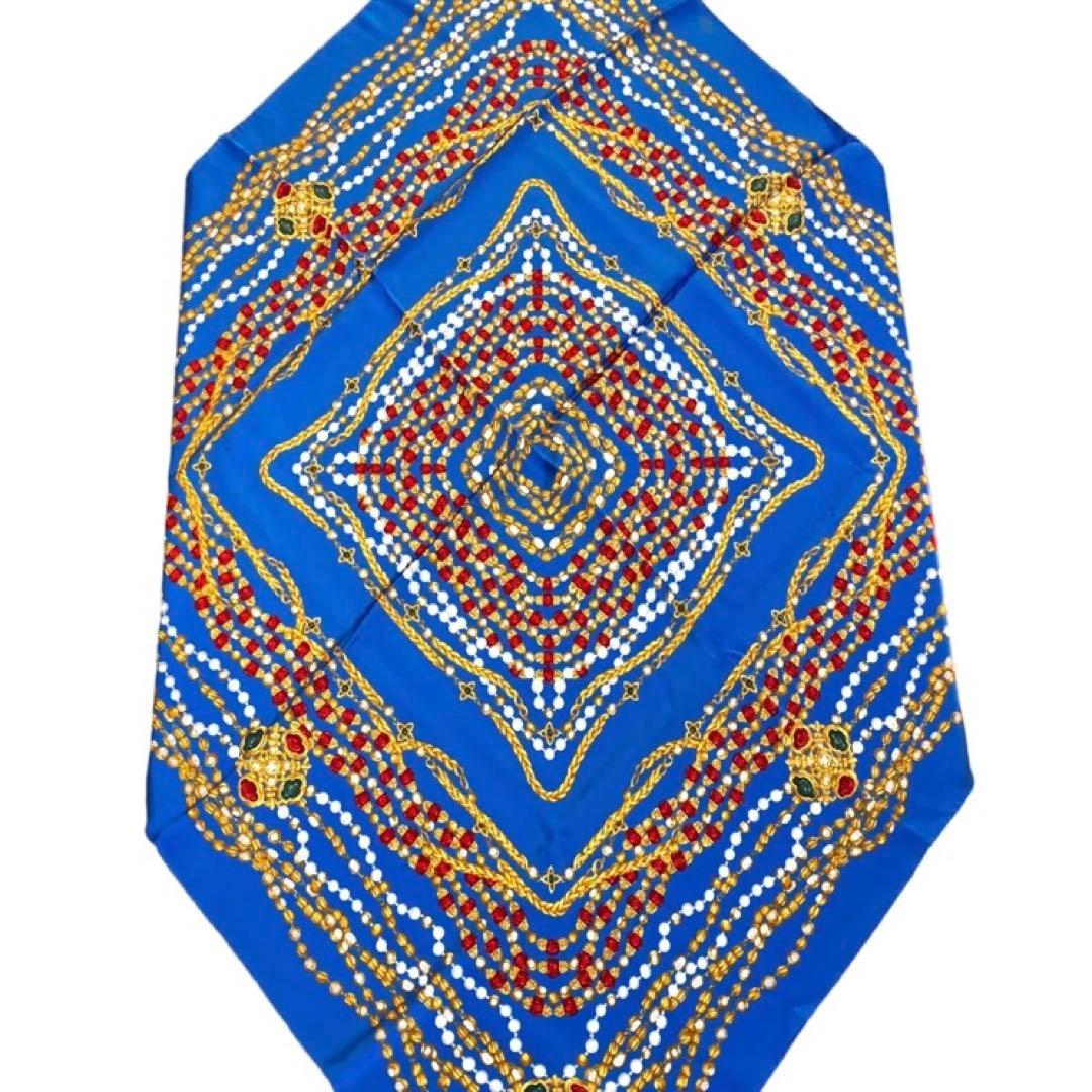 CHANEL シャネル チェーン 宝石柄 スカーフ ブルー