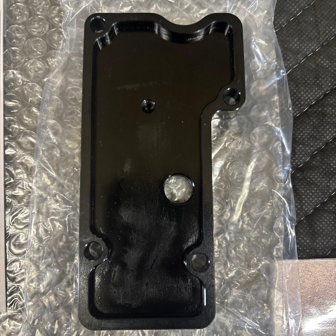 s ゼファー1100 バッテリーカバーキット ブリーザープレート　セット