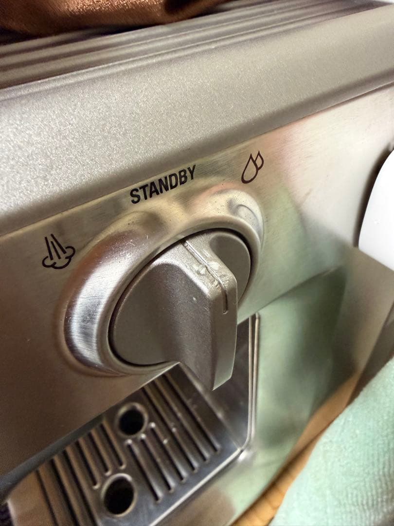 中古エスプレッソマシン Breville BES870XL/B