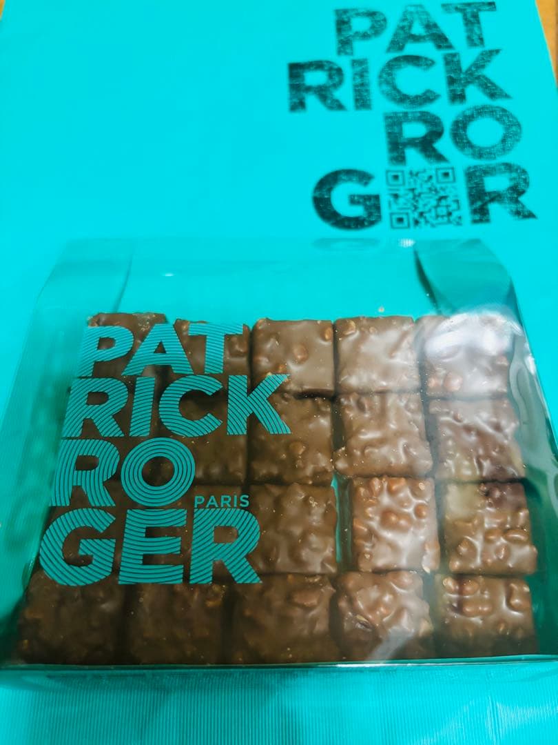 パトリックロジェ　ロシェ　２０個入り　チョコレート