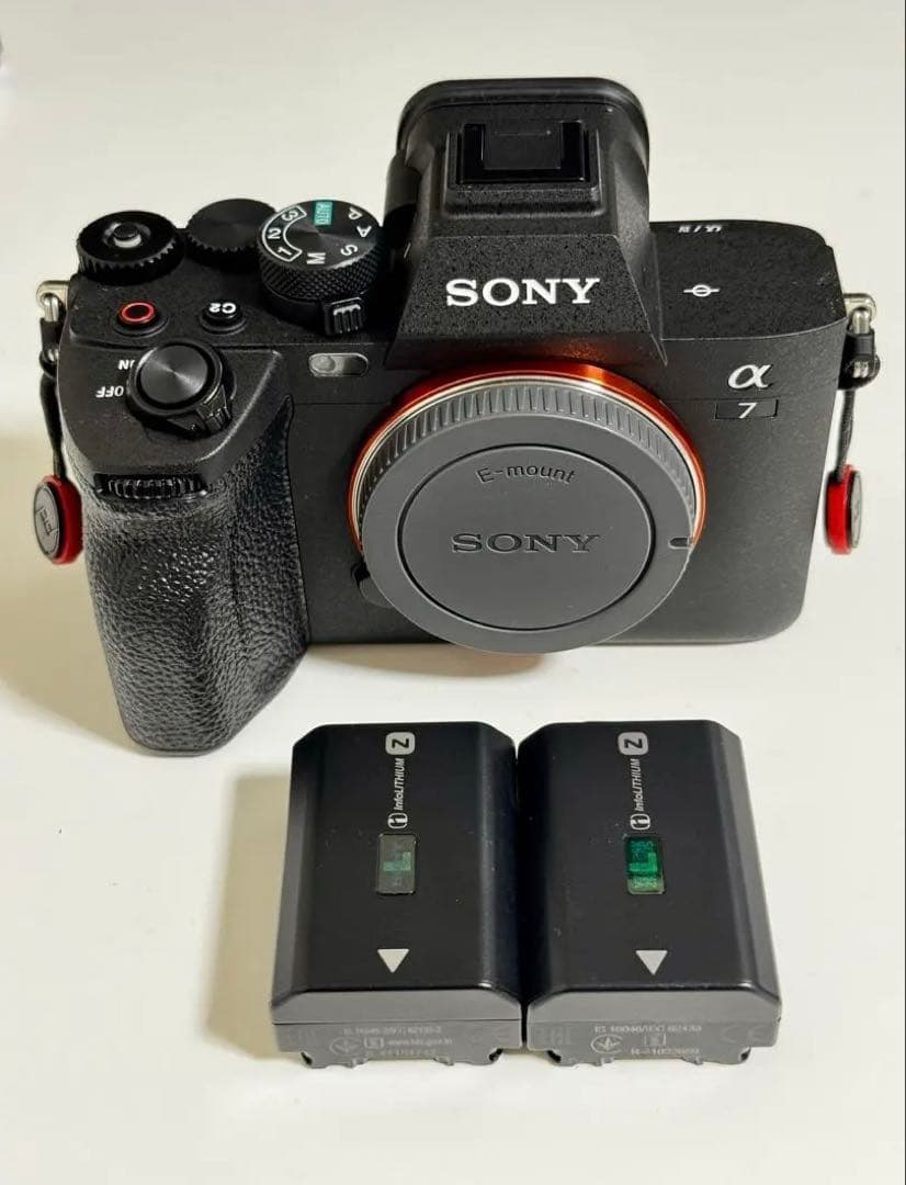 SONY α7Ⅳ +おまけ（純正バッテリー1個他）