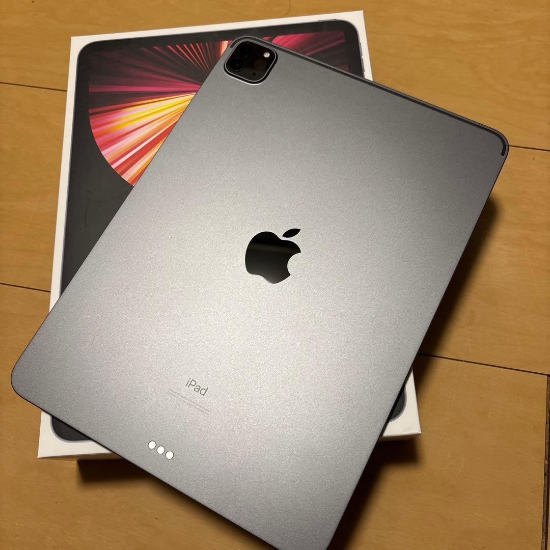 極美品 バッテリー100% 256 WiFi iPad Pro 本体 第3世代