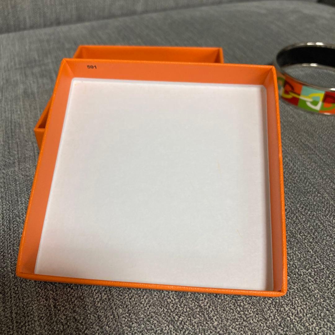 HERMES マルチカラーバングル