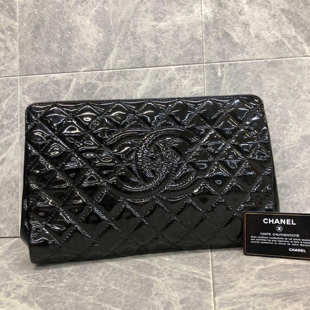 CHANEL ココマーク パテントレザー クラッチバッグ 17番台