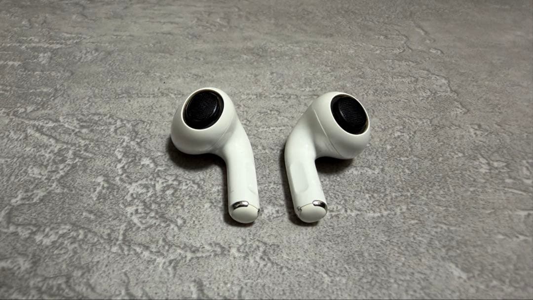 【右耳ジャンク】Apple AirPods Pro 第2世代 本体