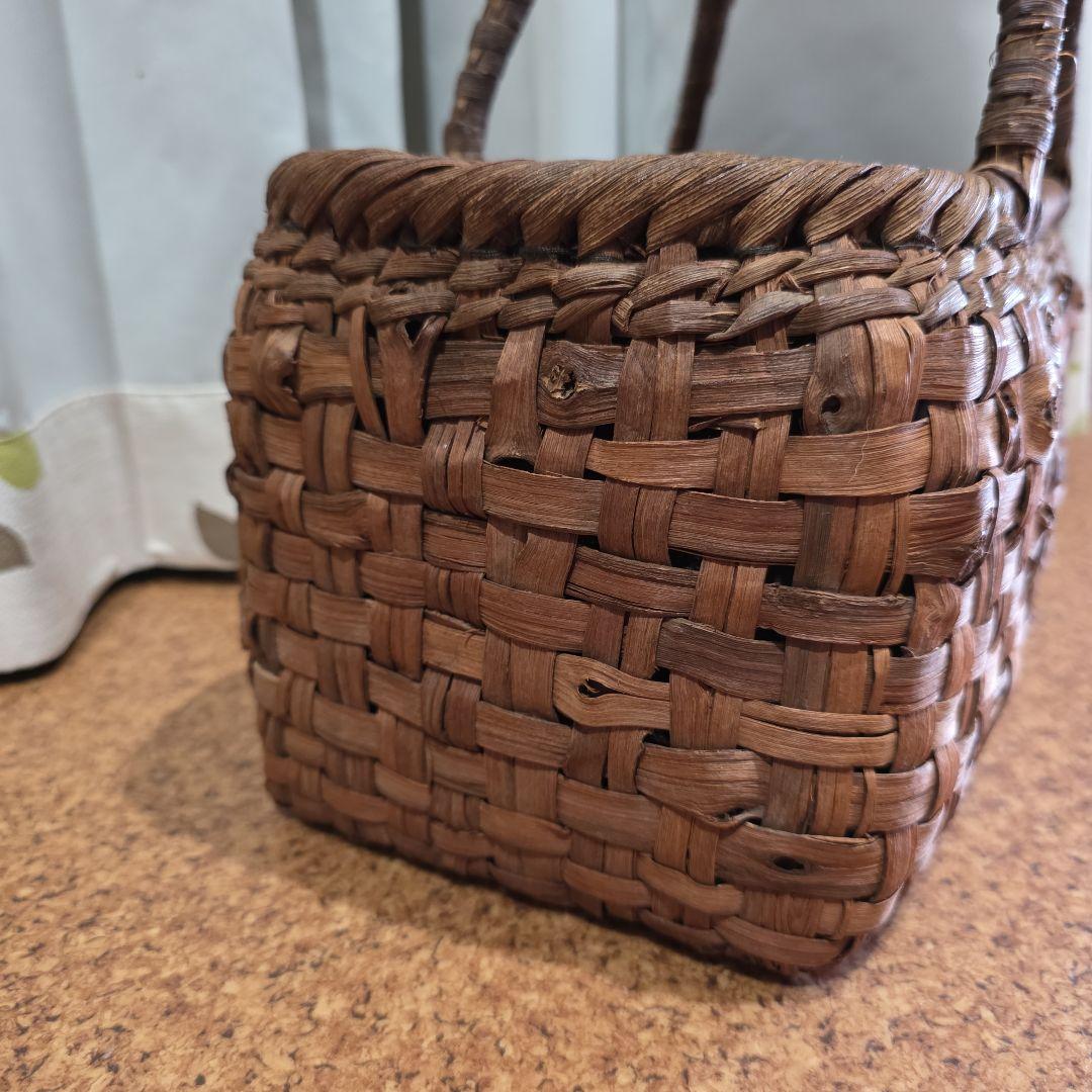 国産山葡萄カゴバッグ