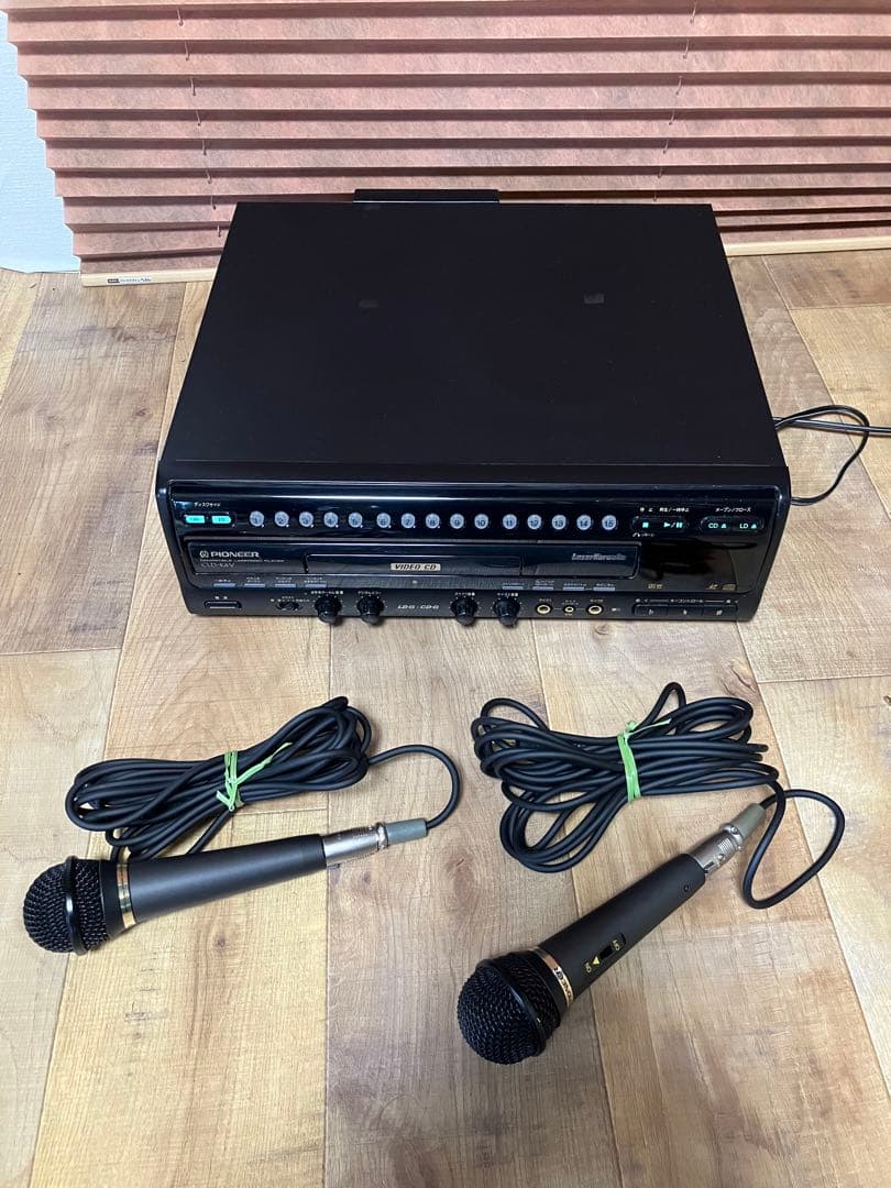 パイオニア　CLD-K8V レーザーディスク