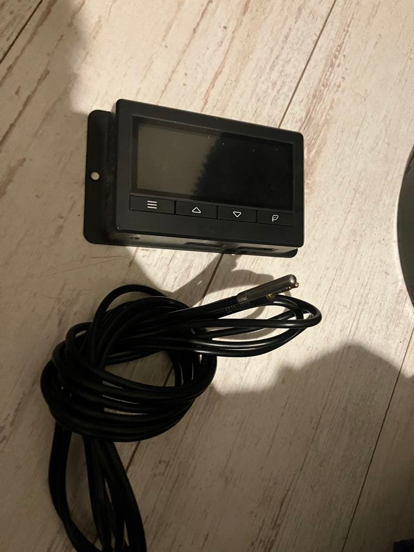 AC Infinity Cloudline T6 6インチ　コントローラー