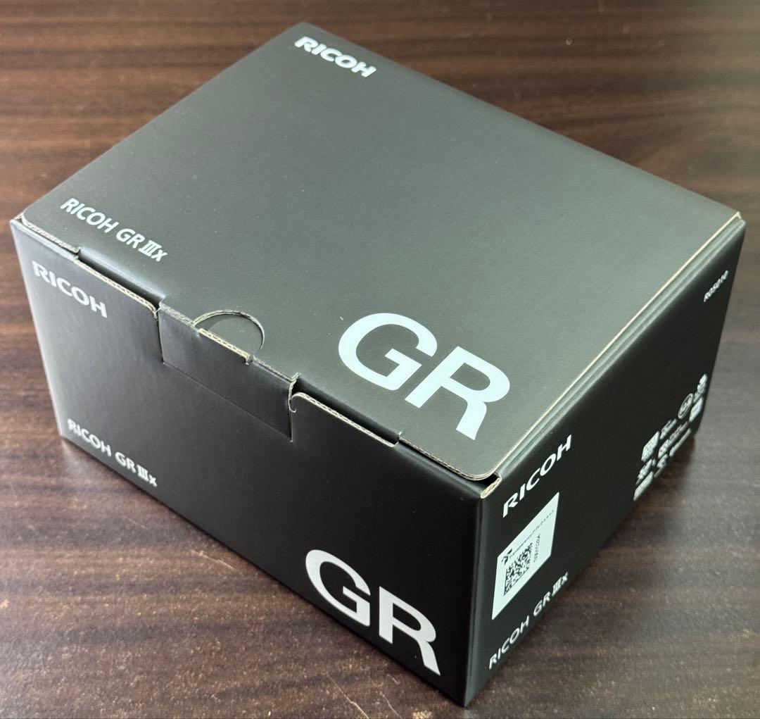 た*う様 RICOH GR IIIx リコー 新品未開封　3年保証付き
