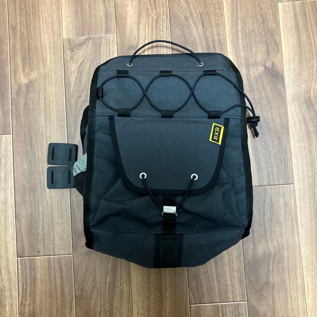 BXB ブラックバッグ フロントポケット付き