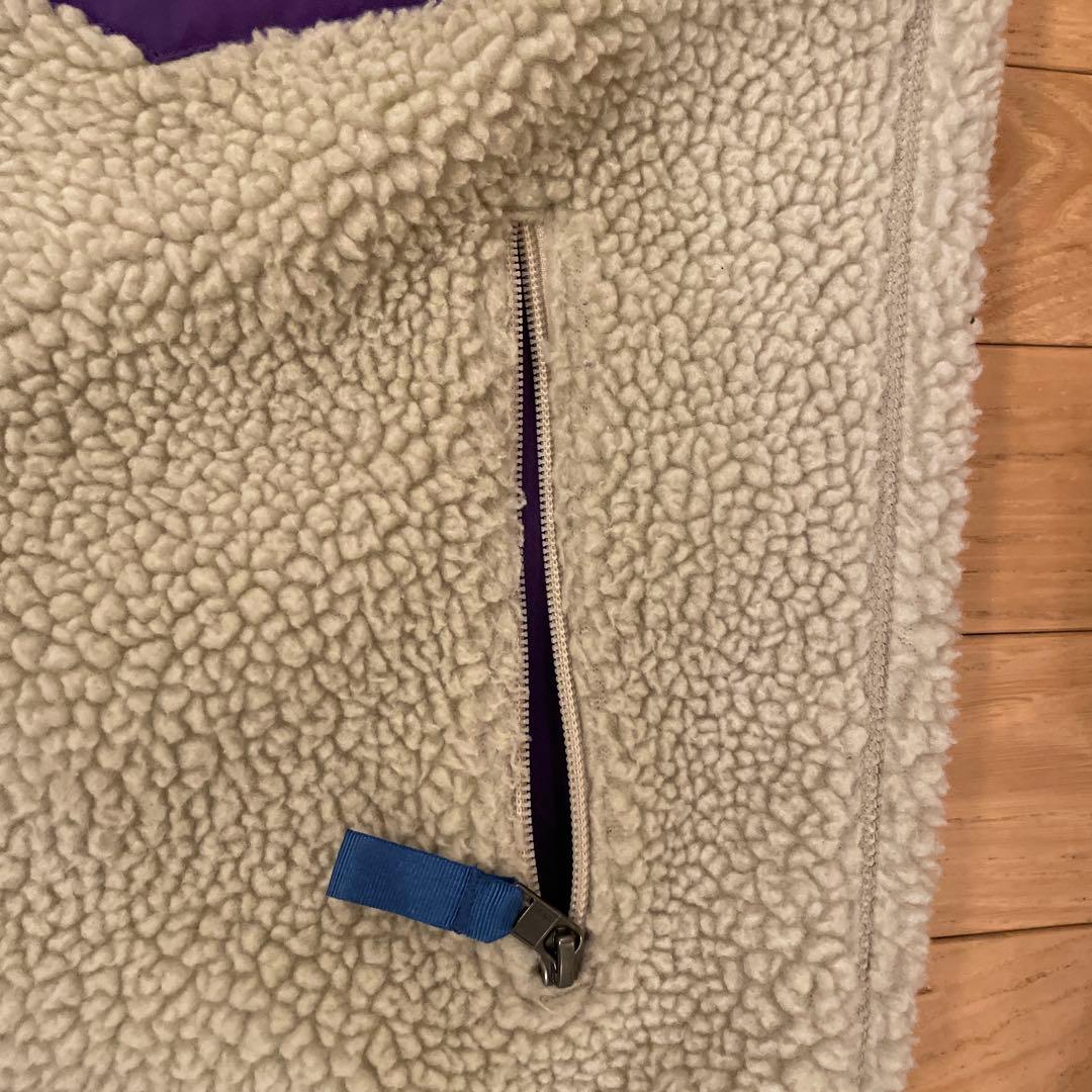 patagonia フリースベスト Mサイズ クリーム/パープル