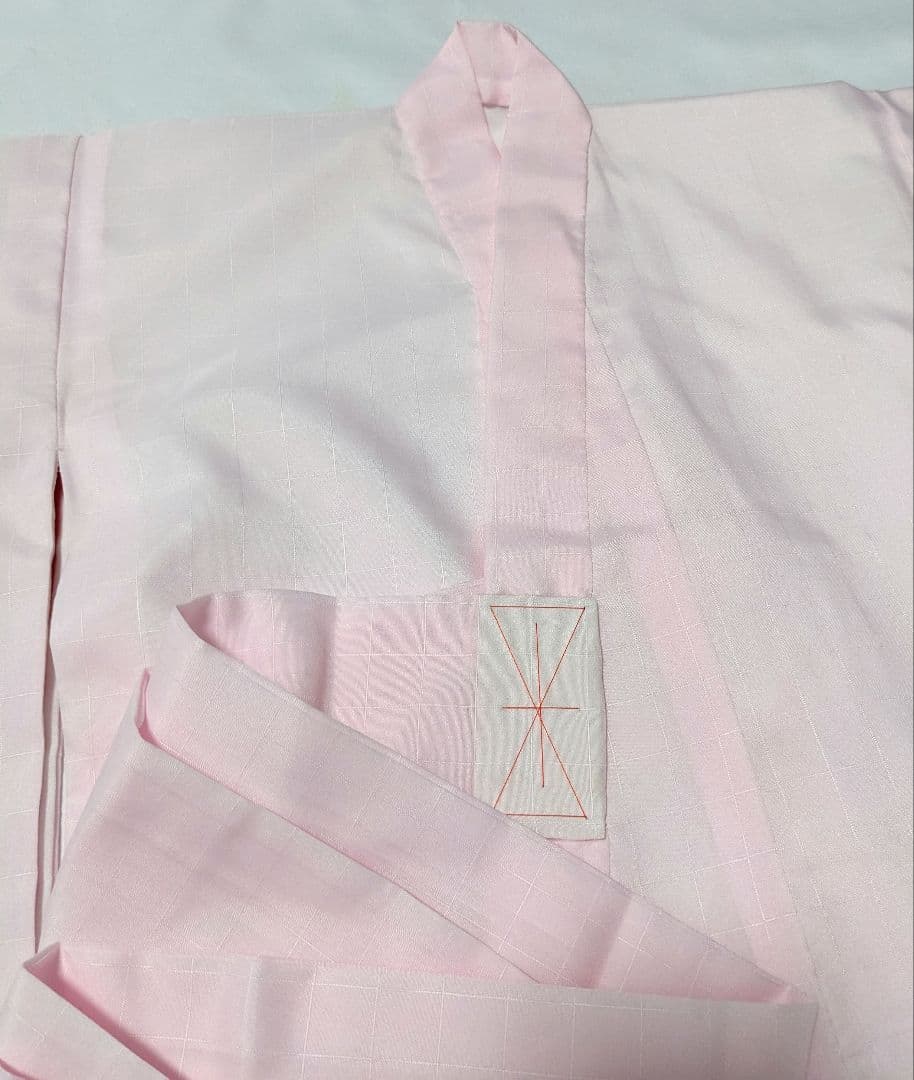 値下げ‼️美品✿寿化粧箱入り 金駒刺繍✿宮参り着物絹 49,500円　長襦袢付き