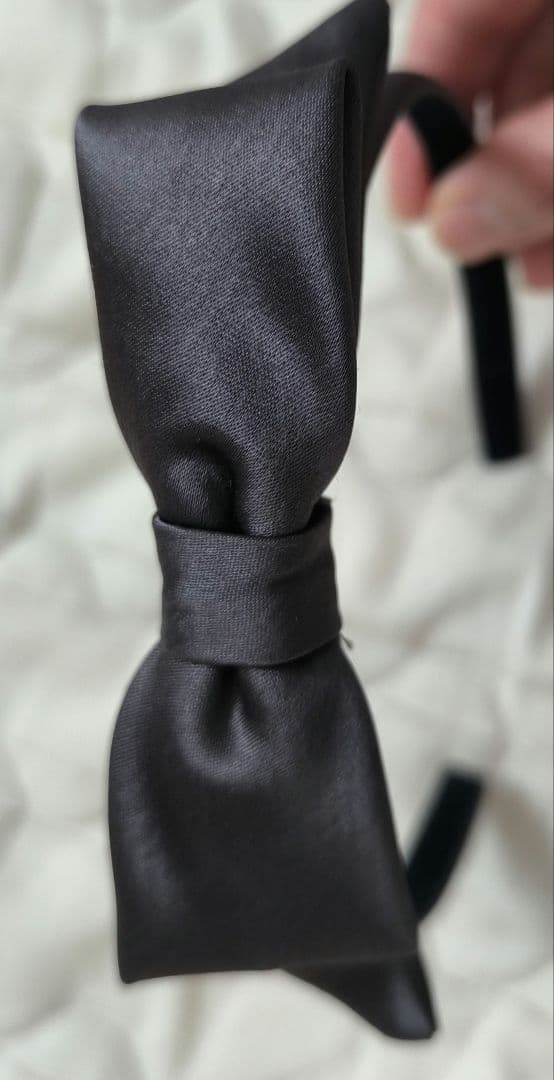 ALEXANDRE DE PARIS リボン カチューシャ