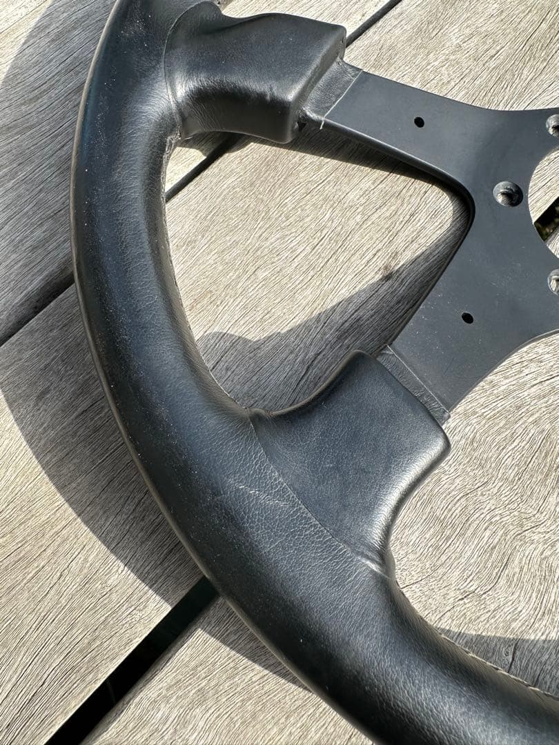 NARDI GARA4 TYPE4 365mm ブラックレザー