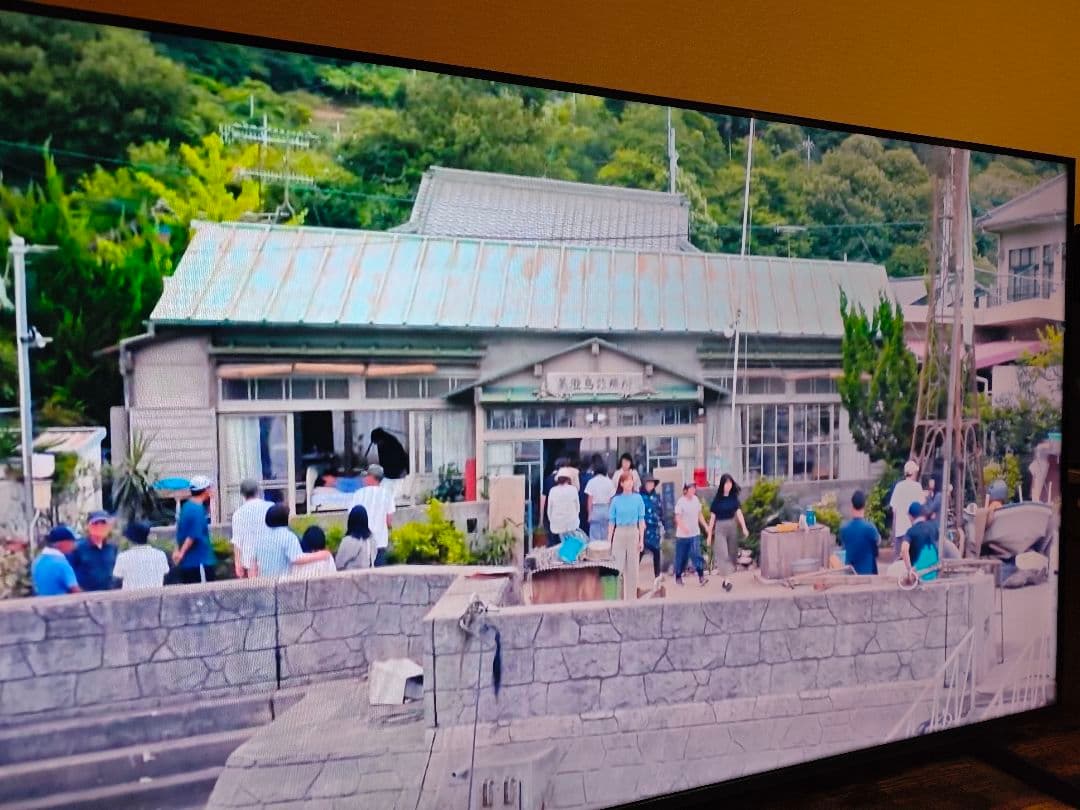 ハイセンスMiniLED4K液晶AIテレビ 55U7R　55インチ　最新モデル