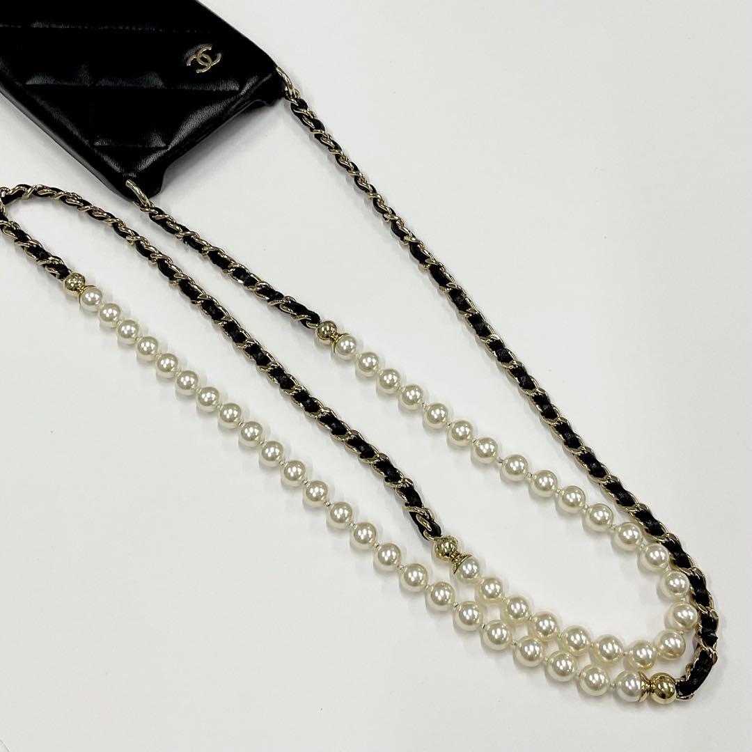 シャネル ココマーク マトラッセ ラムスキン iPhone14pro ケース