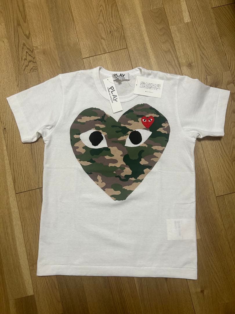タグ付き新品❤︎PLAY COMME des GARÇONS 迷彩 ハートTシャツ