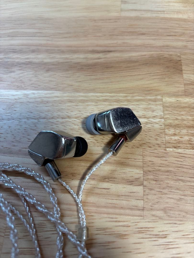 final A8000 & 純正有線4.4mmケーブルとFUSION-G付き