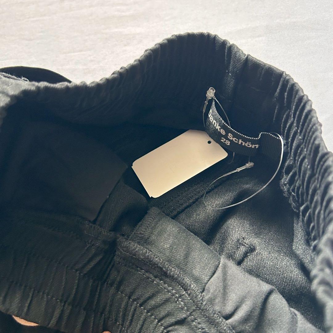 タグ付き　ダンケシェーン　カーゴパンツ　フラップポケット　ブラック　【28】S